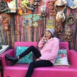 Meet your Posher, Kiley